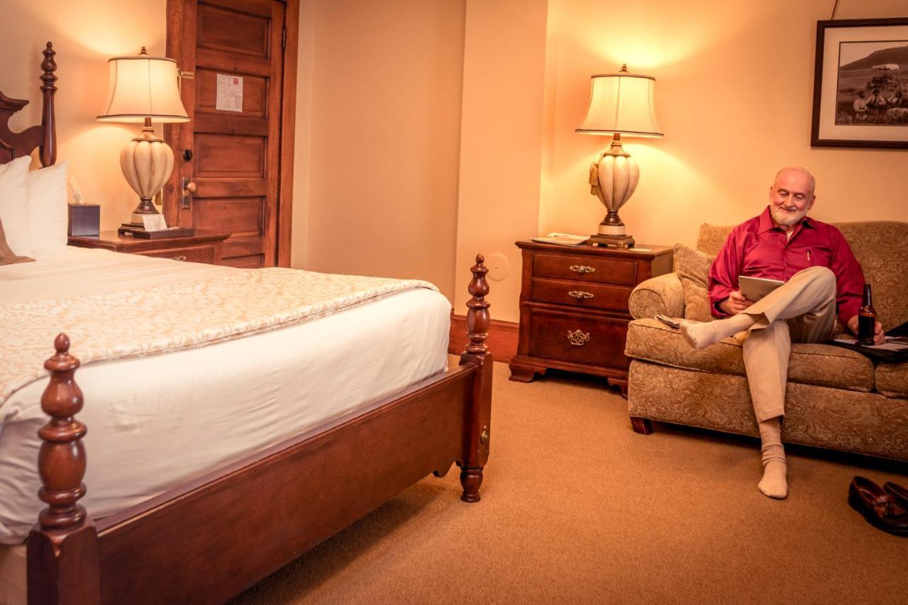 The Sacajawea Hotel Three Forks Екстер'єр фото